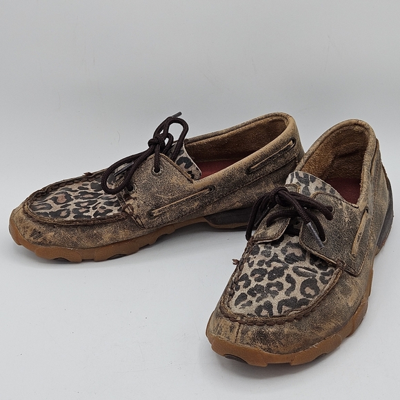 Twisted X cheetah leather moc / boat shoes size 4m - Picture 7 of 15